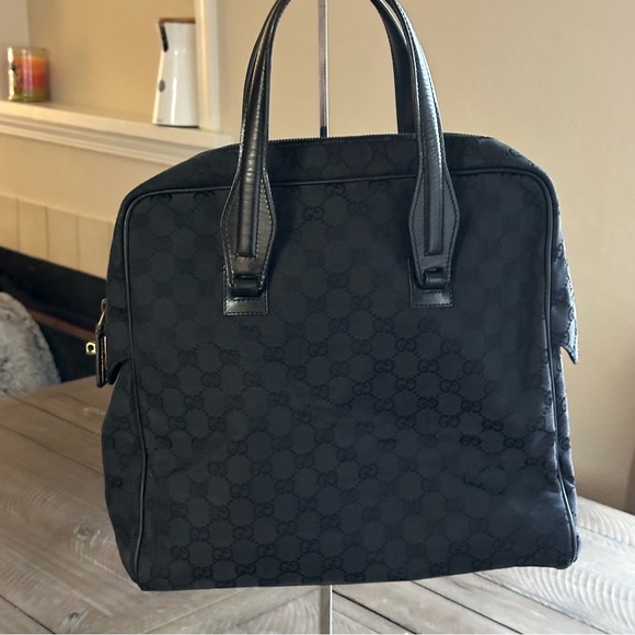 🖤GUARANTEED AUTHENTIC GUCCI Black monogram canvas tote 🖤 - Picture 4 of 13
